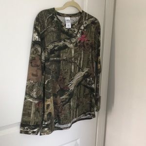 long sleeve tee